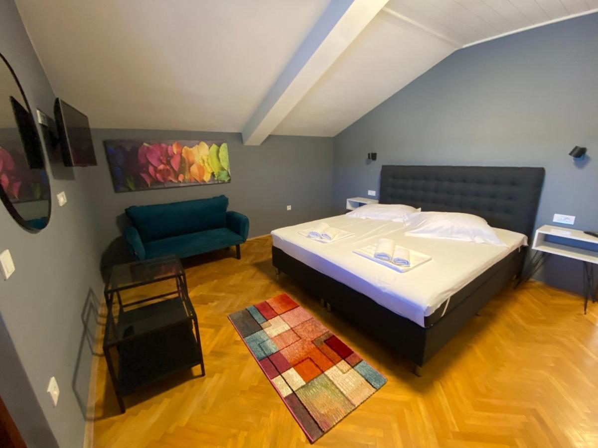 Apartements And Rooms Next To The Sea - Belveder Rab Supetarska Draga Εξωτερικό φωτογραφία