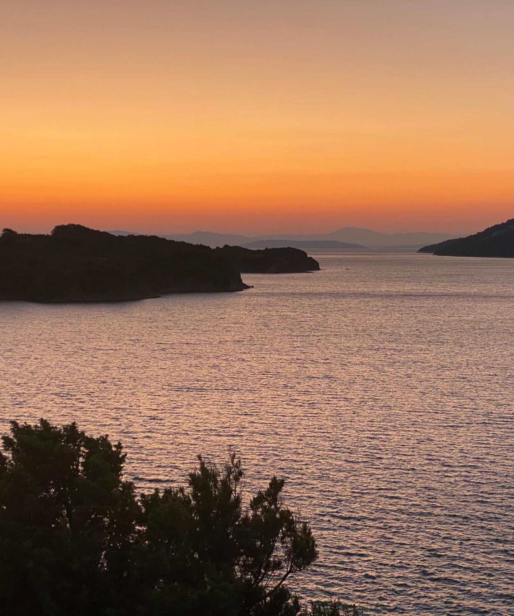 Apartements And Rooms Next To The Sea - Belveder Rab Supetarska Draga Εξωτερικό φωτογραφία